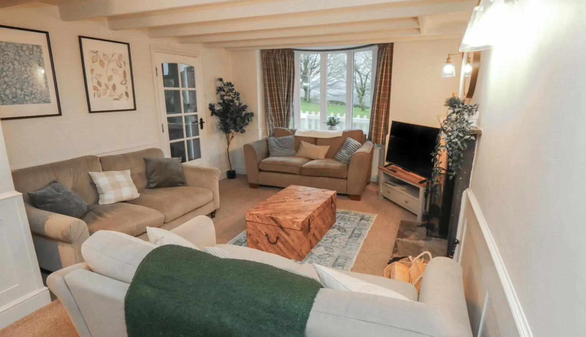 Hillsover Cottage 휫비